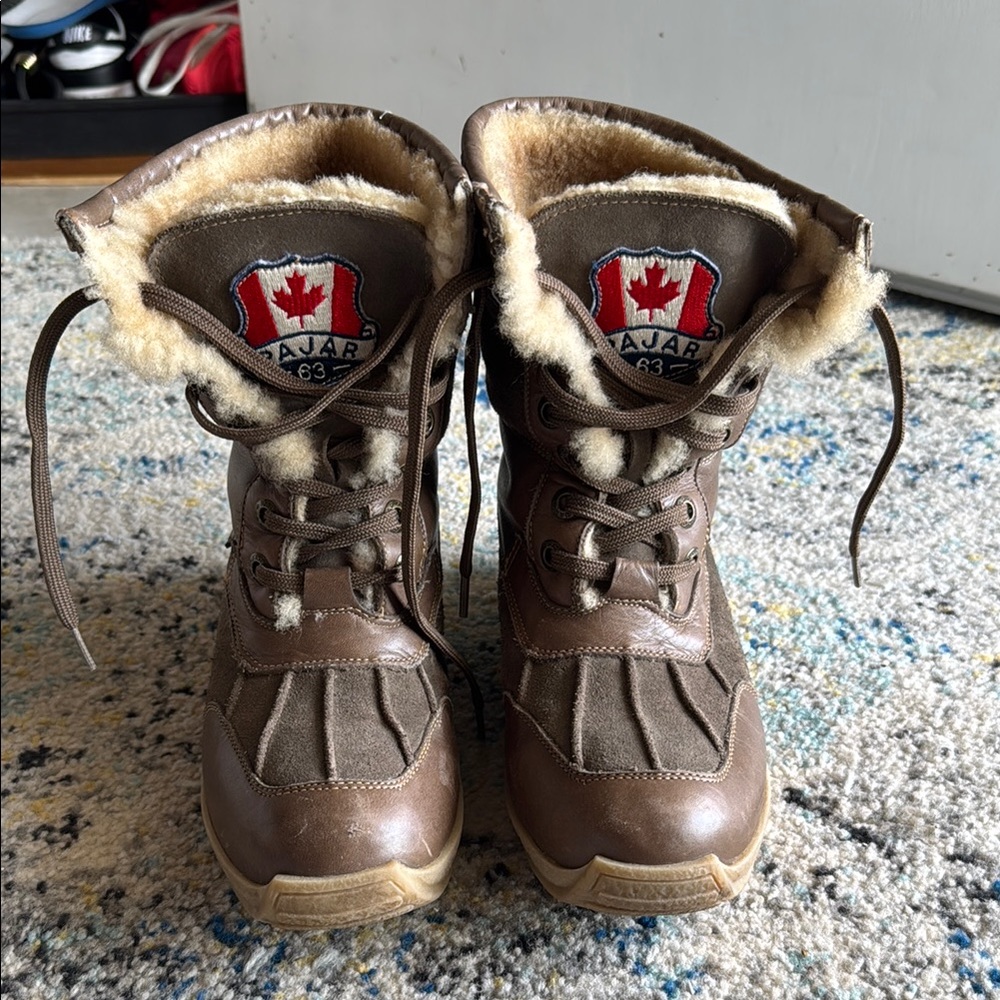 Brown Winter Boots with Fur Lining